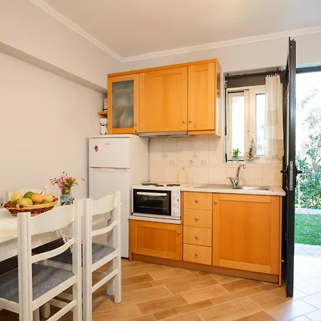 Elichrison Apartman Lijá