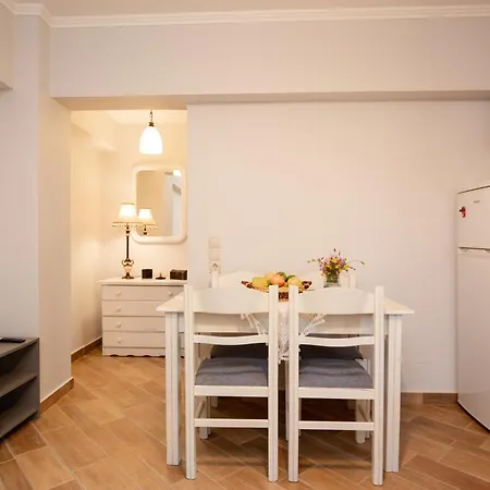 Elichrison Apartment *